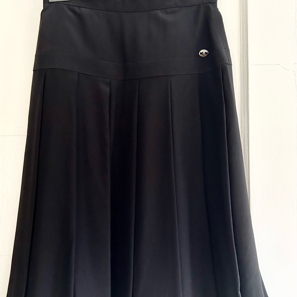 CHANEL Black Midi Skirt